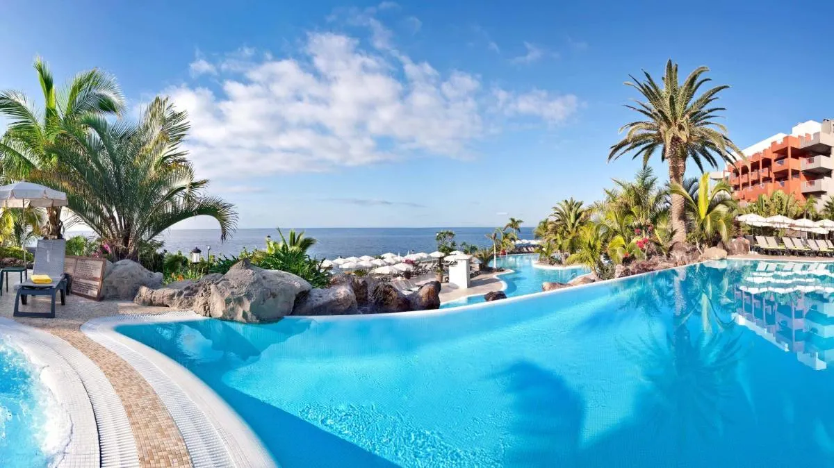 Image of Adrián Hoteles Roca Nivaria