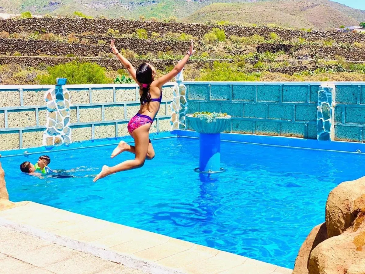 Image 6 of Arrebol Suite con Jacuzzi piscina y naturaleza