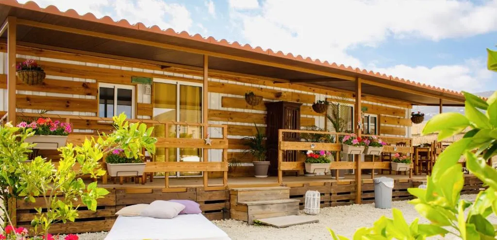 Image of Bernegal MONEYBA HOT TUB CLIMATIZADO PISCINA Y JARDIN