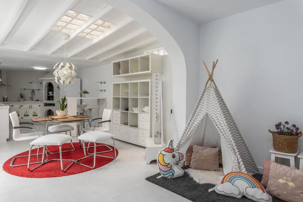 Image 6 of Casa Lounge