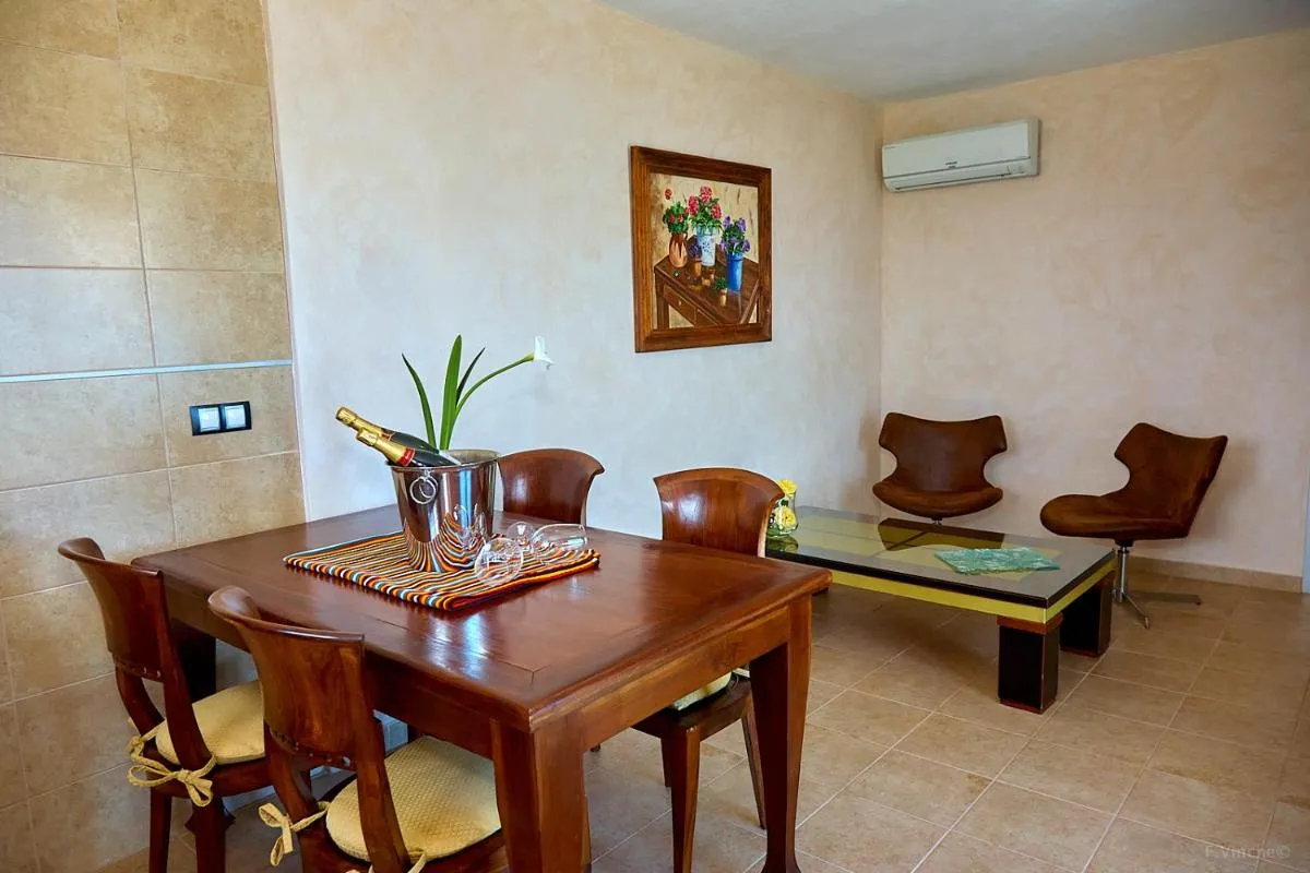 Image 4 of Finca el Vinche