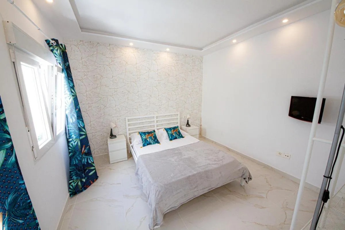 Image 1 of Green Point 3 bed holiday House