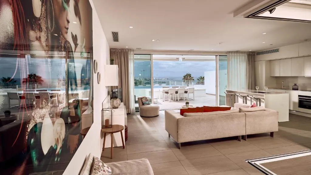 Image 2 of Hotel Baobab Suites