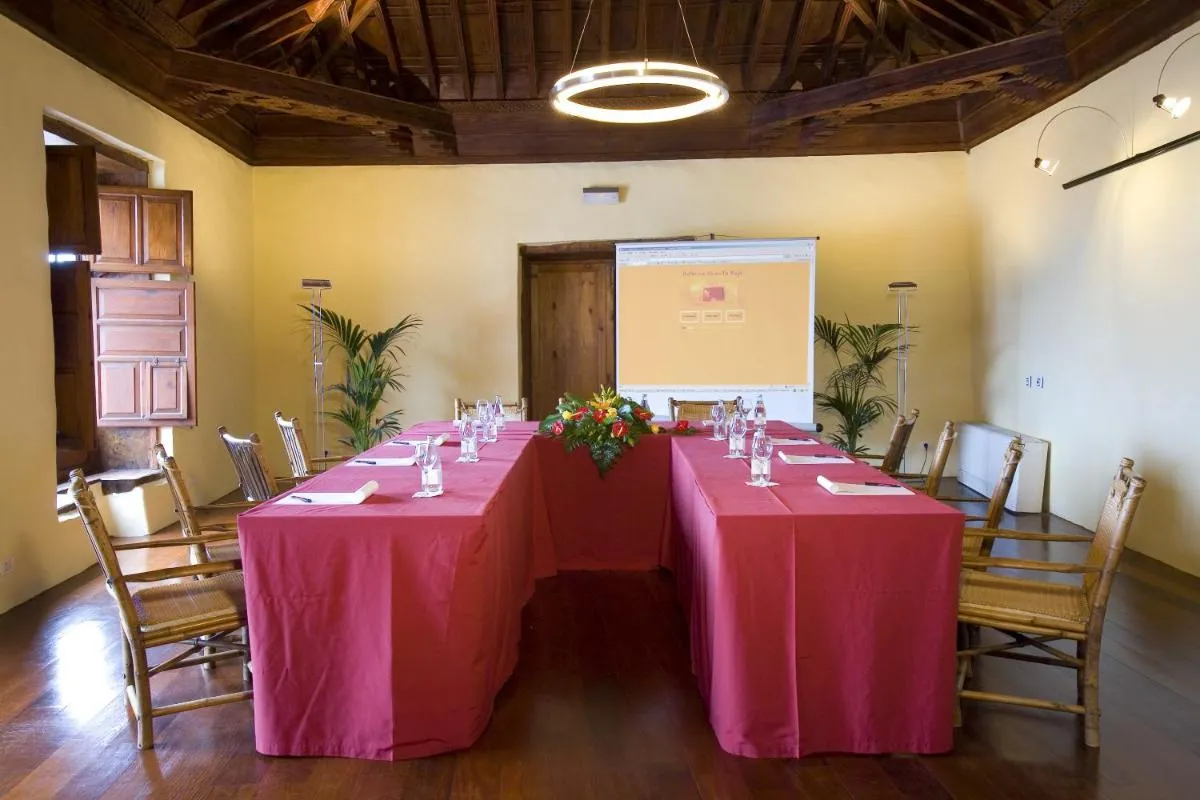 Image 6 of Hotel LIVVO La Quinta Roja