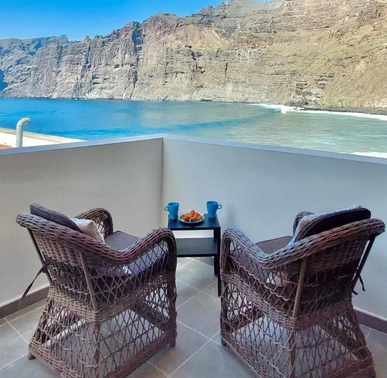 Image 3 of National Trust Beach Apartment