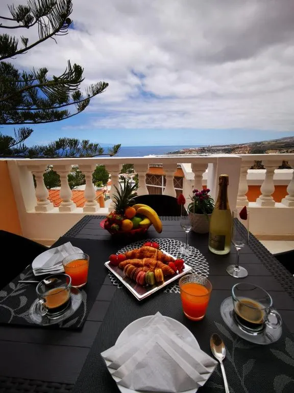 Image 3 of Ocean View Apartment
