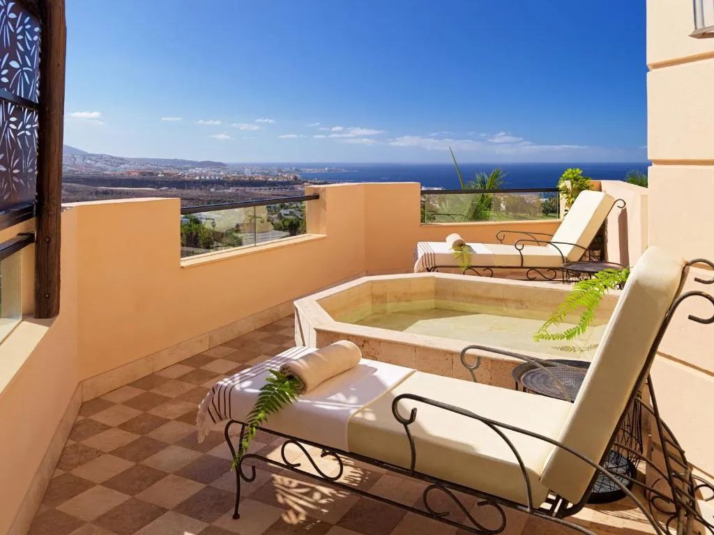 Image 4 of Royal Garden Villas, Luxury Hotel