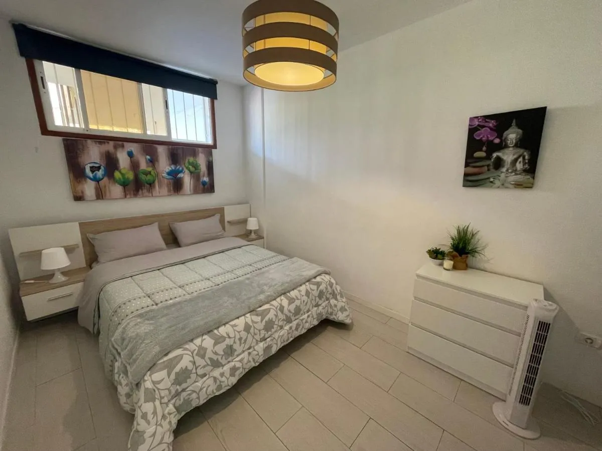 Image 1 of Spacious 1 bedroom apartment with Pool & Ocean View, Marina Palace