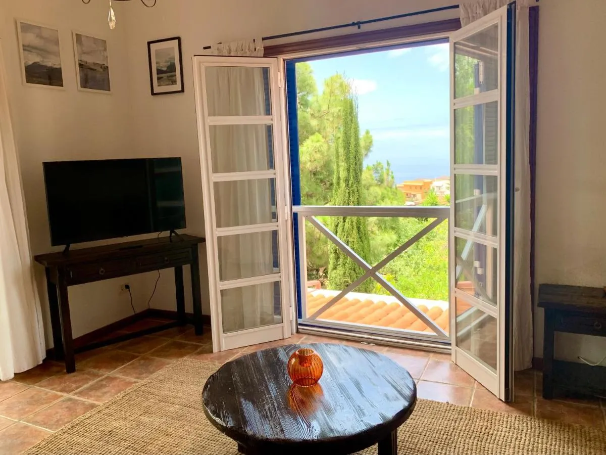 Image 2 of Stilvolle Villa in Teneriffa Süd