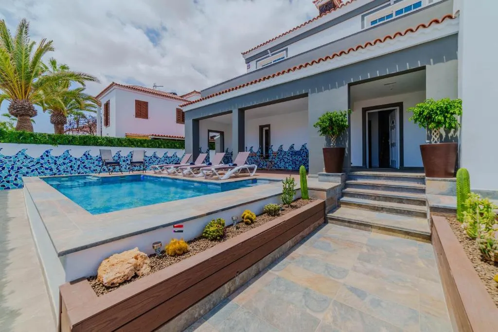 Image 5 of Villa De Marcos