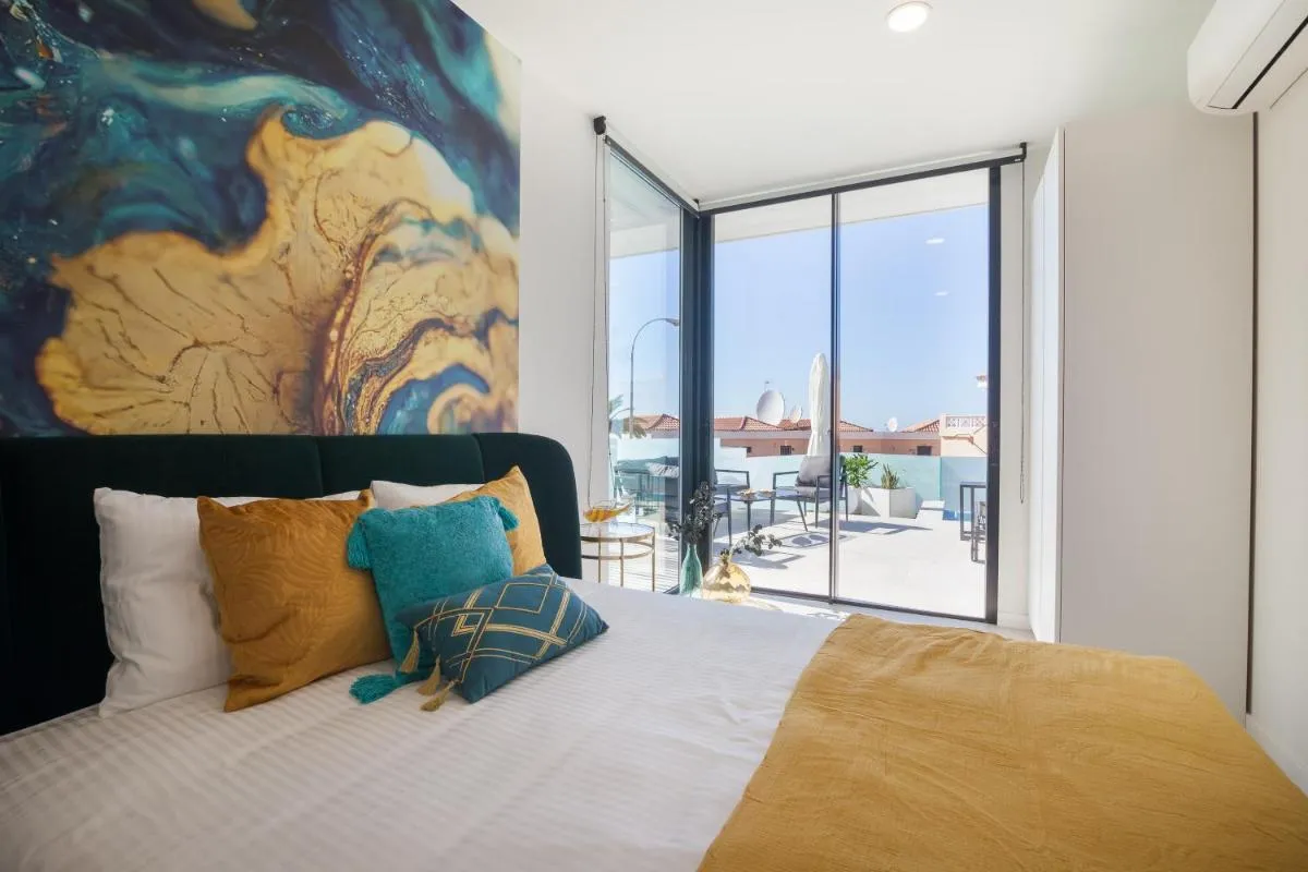 Image 1 of 200m NEW A Villa with private, heated pool and amazing ocean view