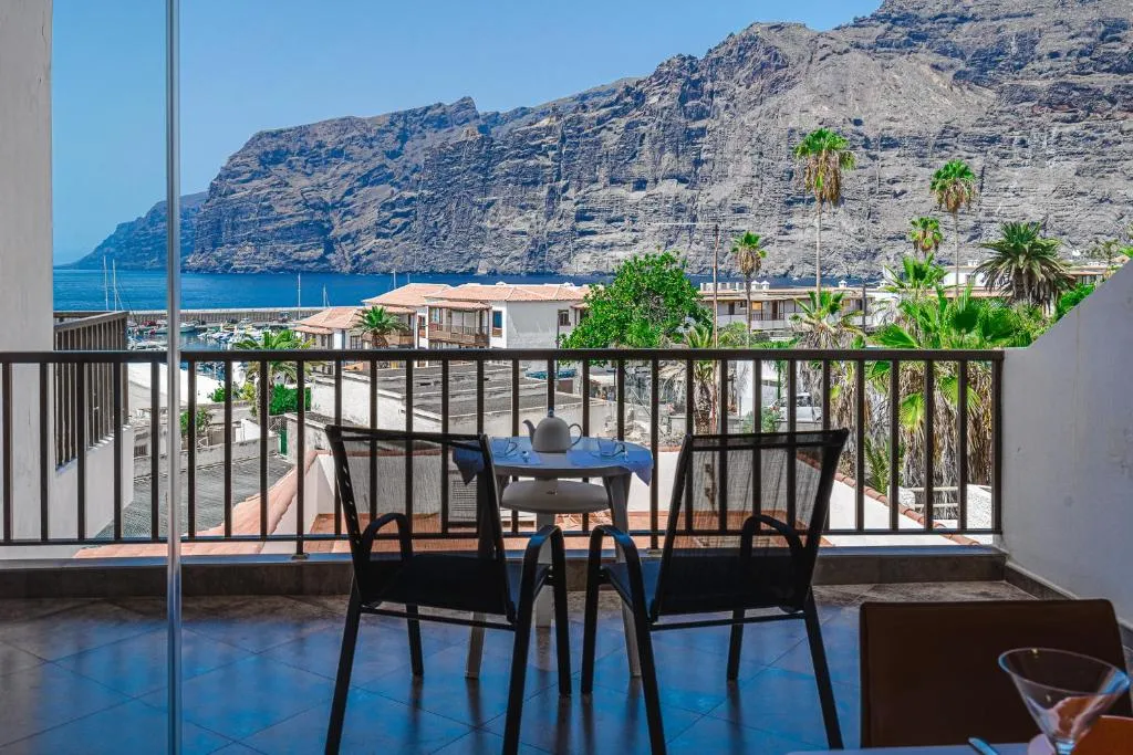 Image of Amazing Atlantic and Breathtaking Mountains Views