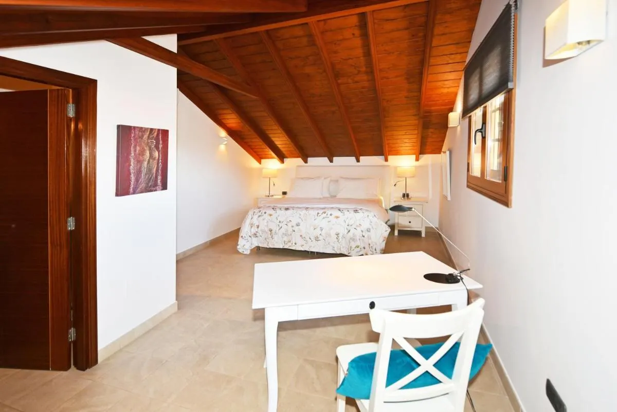 Image 1 of Apartamentos La Casa Verde