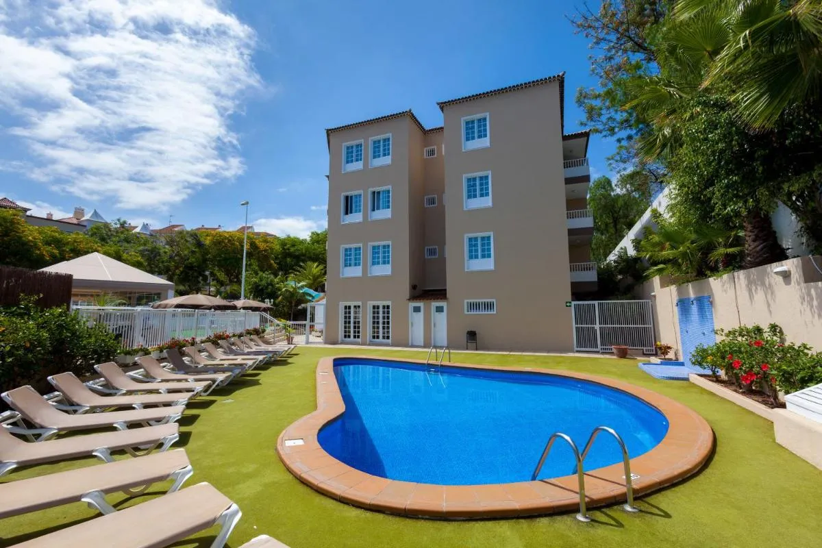 Image 2 of Apartamentos Los Dragos del Norte