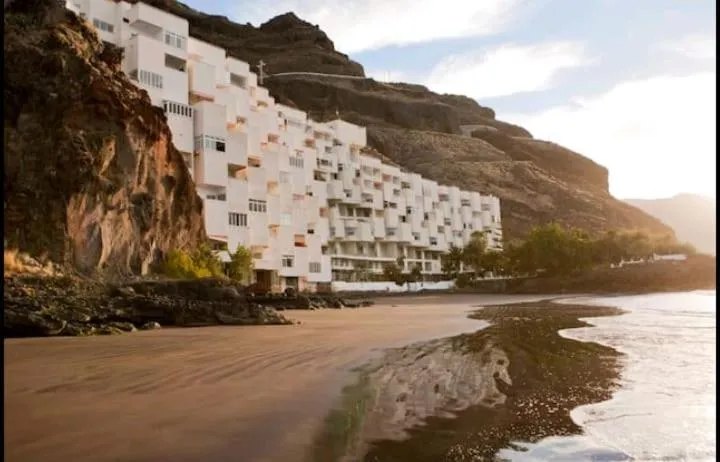 Image 5 of Apartamentos playa chica / playa las gaviotas
