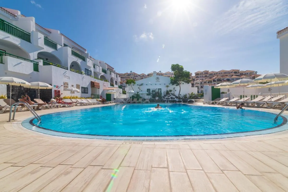 Image 1 of Aparthotel Neptuno Costadeje