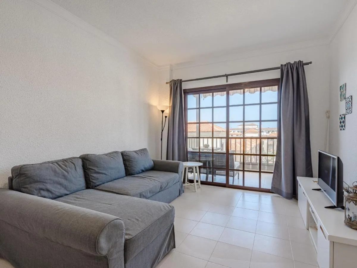 Image 2 of Apartment Balcón del Mar-5 by Interhome