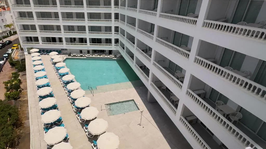 Image of BLUESEA Lagos de Cesar