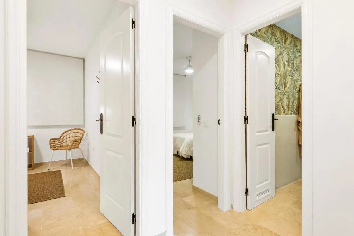 Image 2 of Beach apartment with terrace and private parking