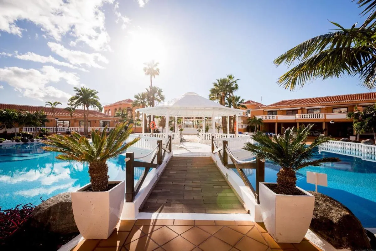 Image 5 of Beachfront Bliss – Tenerife Royal Gardens