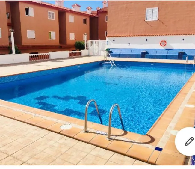 Image 3 of Caletillas Home