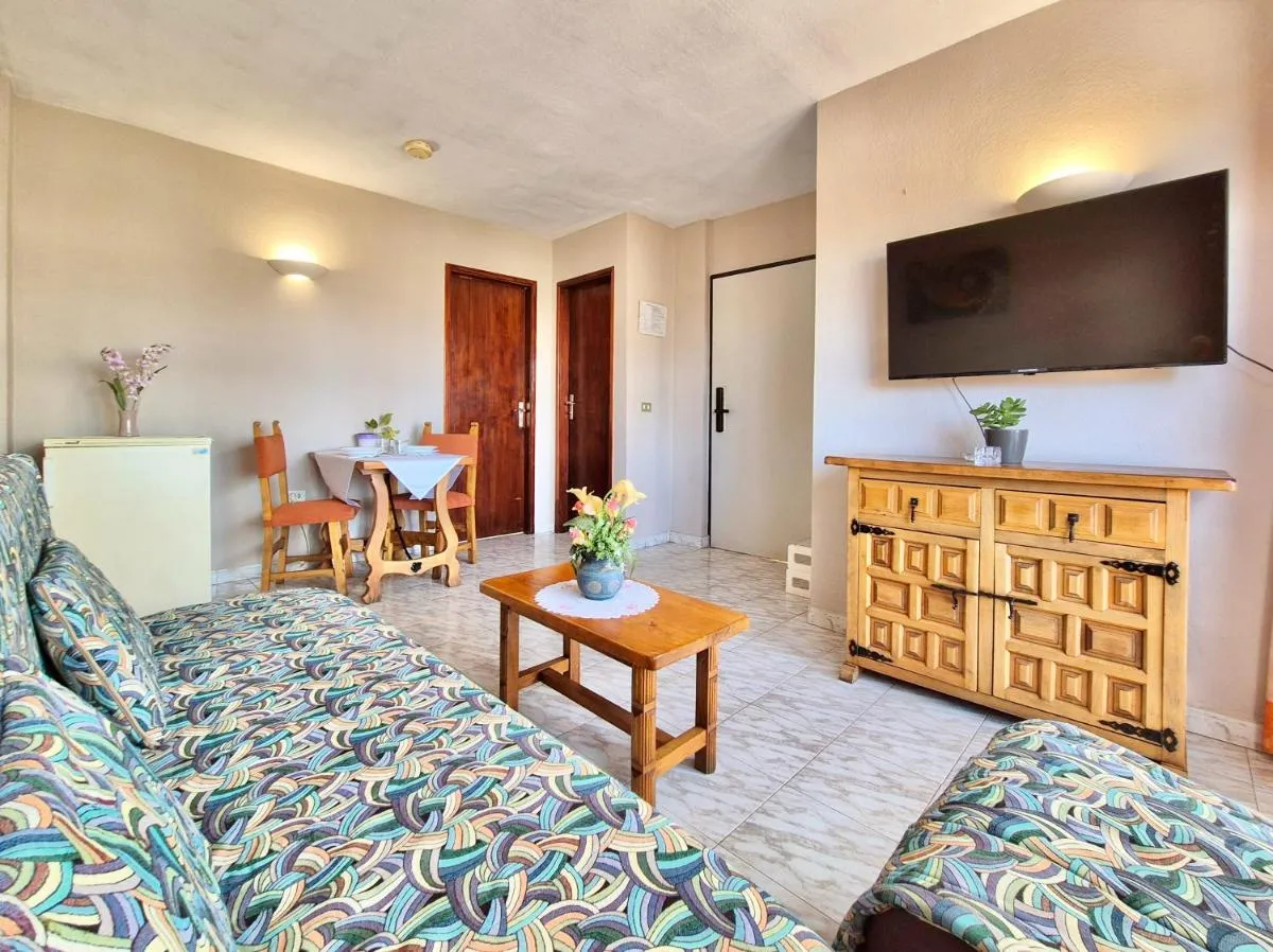 Image 3 of Canaima Apartments