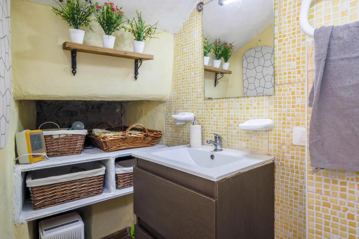 Image 2 of Casa Amparo