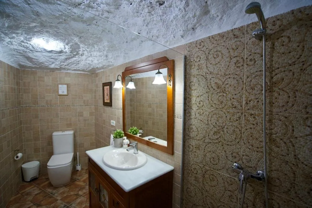 Image 2 of Casa Cueva La Herencia