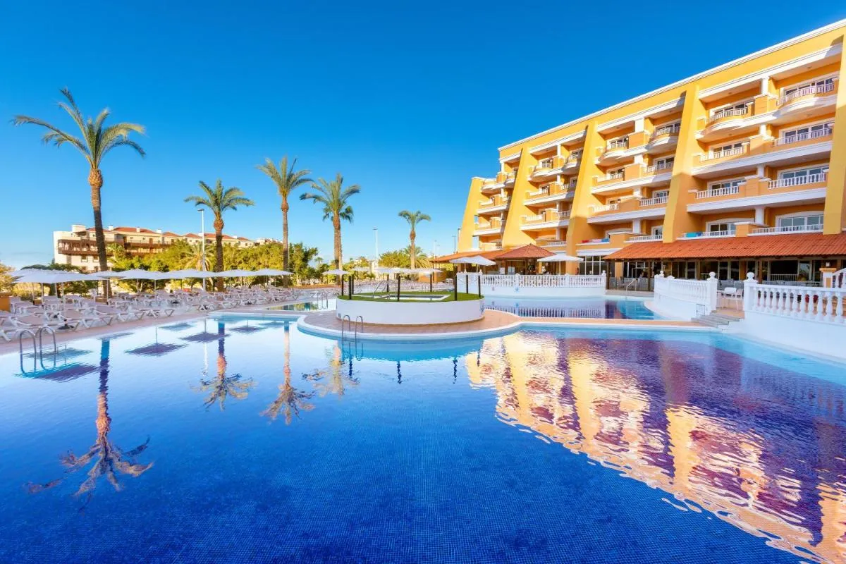 Image 1 of Chatur Playa Real Resort