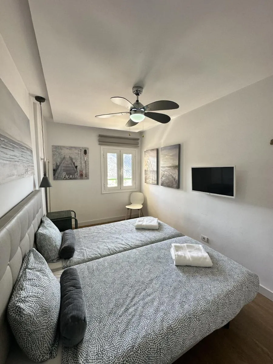 Image 4 of Costa-Bella Apartment