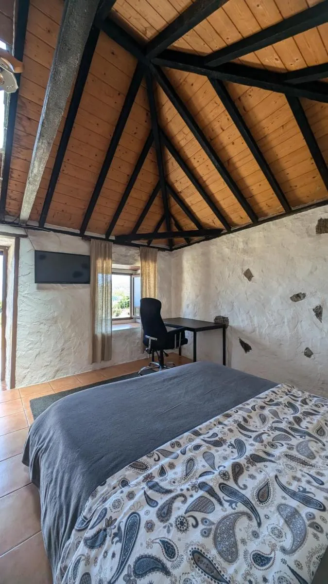 Image 3 of Country private studio