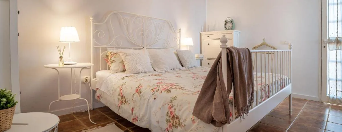 Image 1 of DELUXE VILLA BELLA VITA AIR CON & HEATED POOL, Tenerife South
