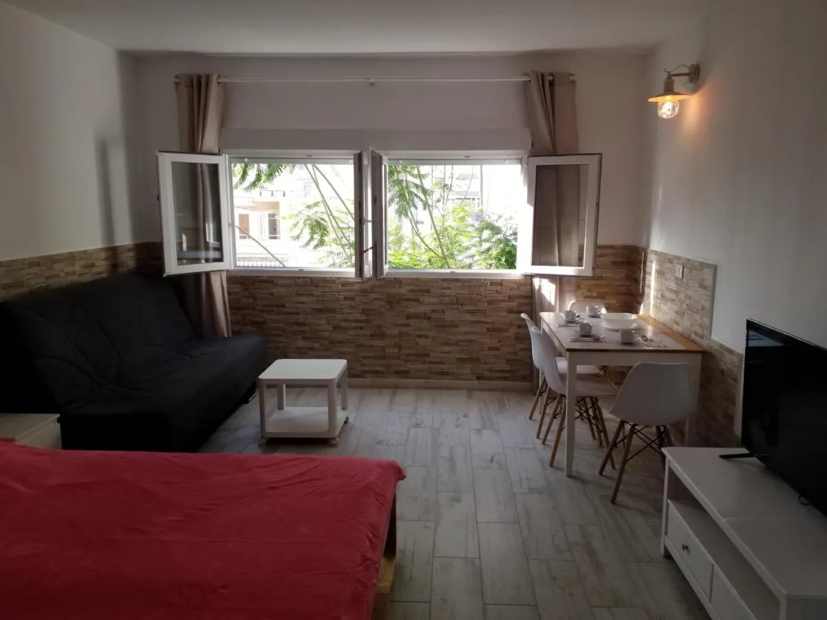 Image 4 of Designer 1 bedroom apartment White Tree 2 minutes to the beach in the city center, Puerto de la Cruz, Tenerife