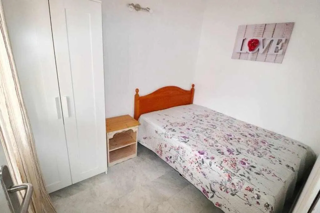 Image 1 of Dinastia B401 by Tenerife Rental & Sales