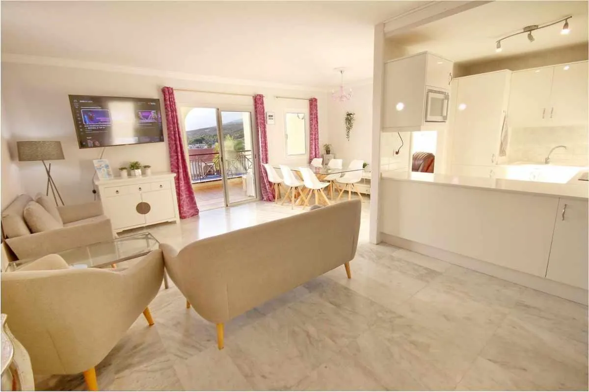 Image 4 of Dinastia D201 by Tenerife Rental & Sales
