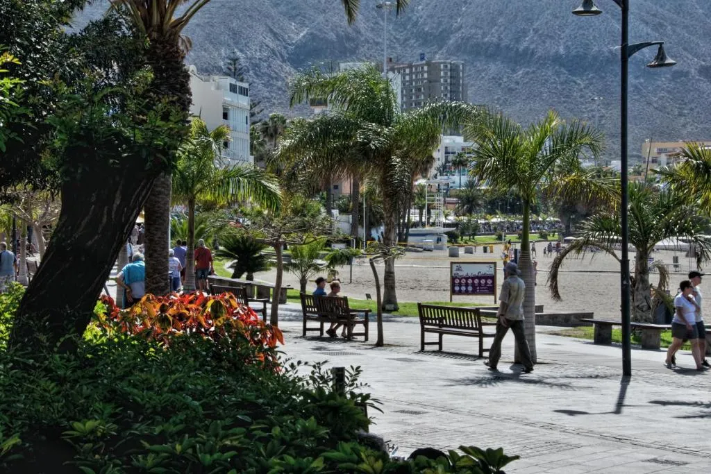 Image of EMMA – Los Cristianos
