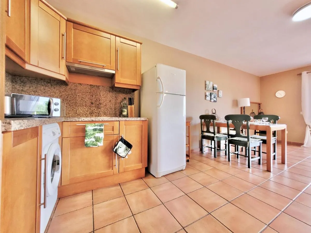 Image 5 of El Roble