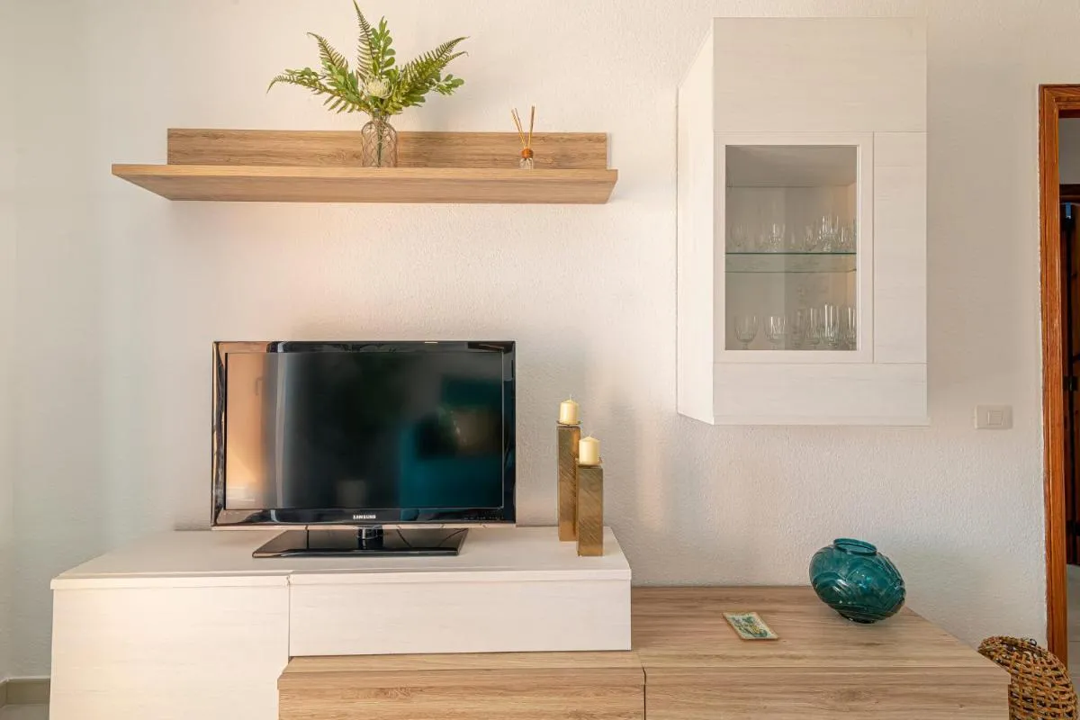 Image 4 of Elegant Candelaria apartment with ocean views