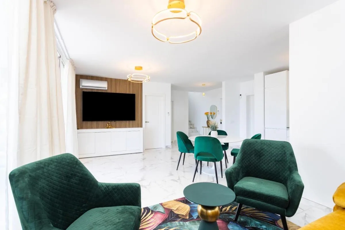 Image 4 of Elysium Ocean Villa
