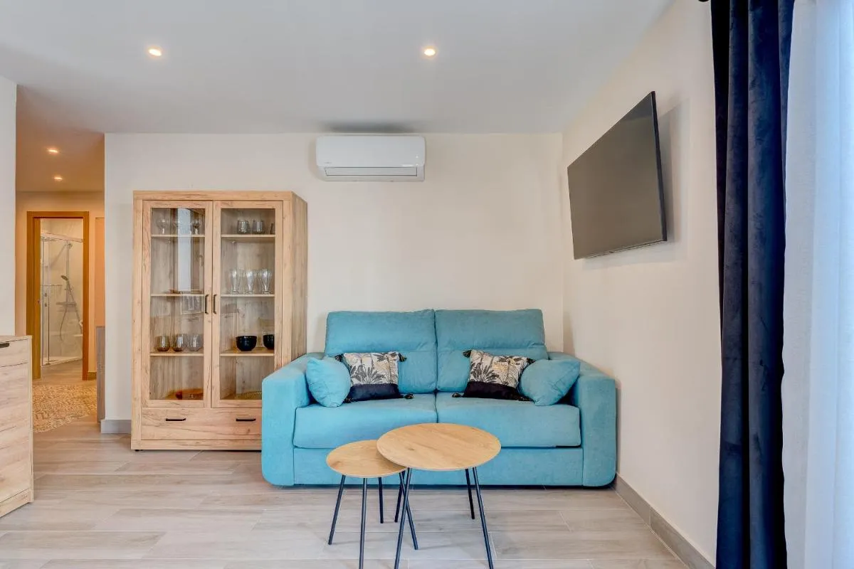 Image 5 of Exclusive 2bedrm AirCon 200m beach Costa Adeje