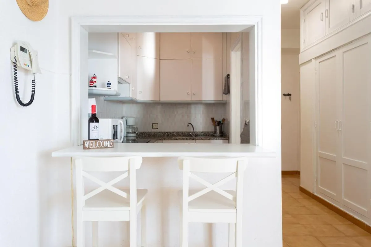 Image 3 of Frontline Beach Apartment