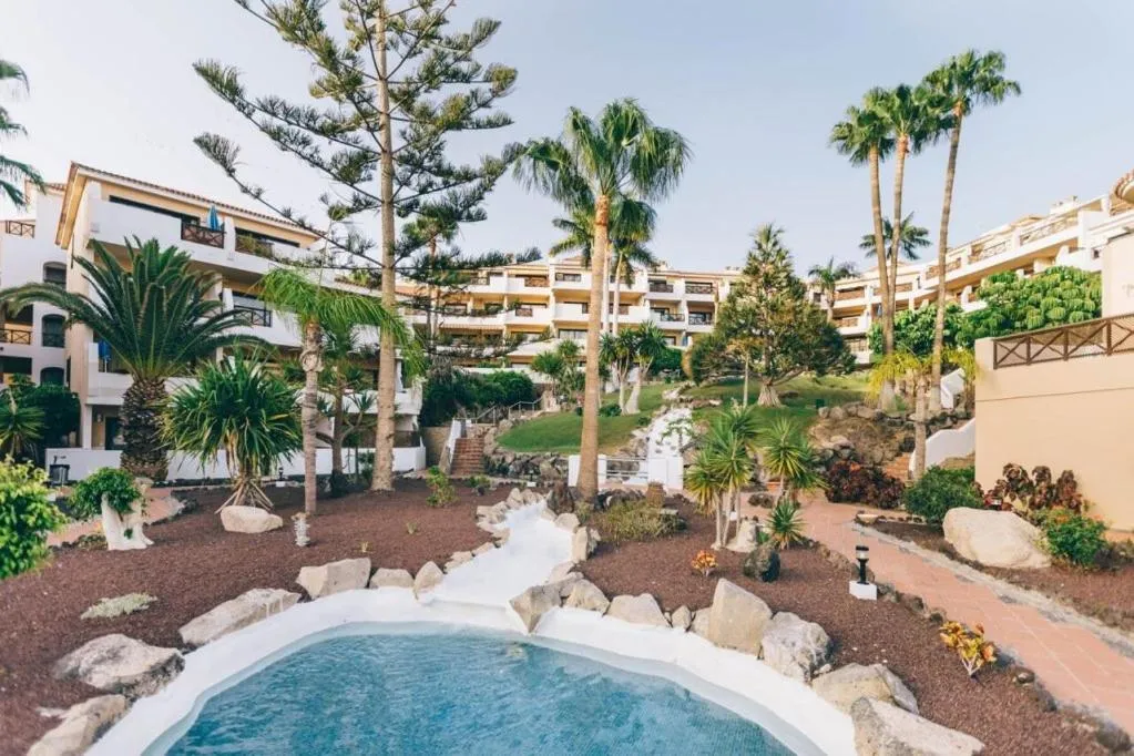 Image 6 of Golf Christina – heated pool