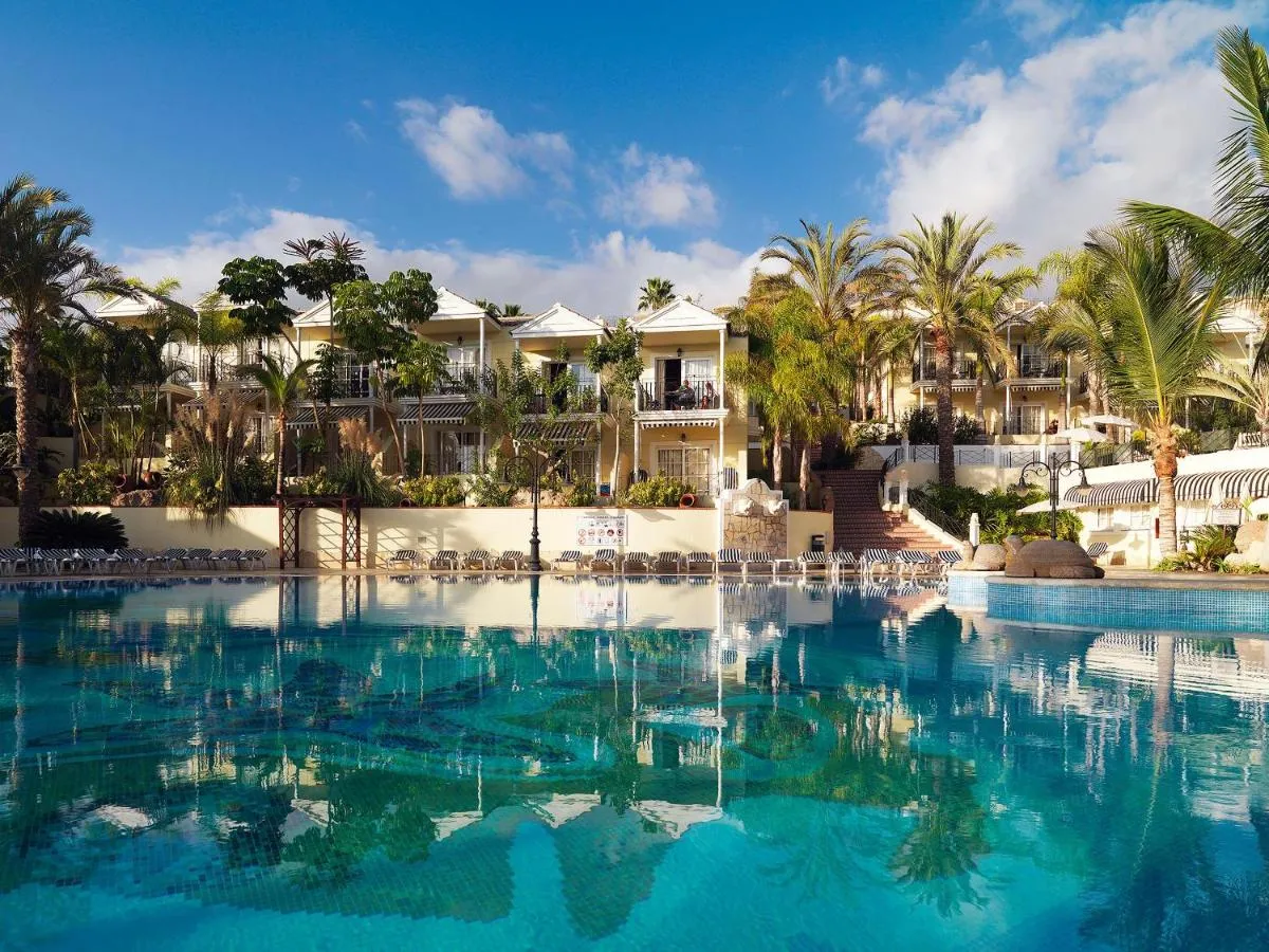 Image 2 of Gran Oasis Resort