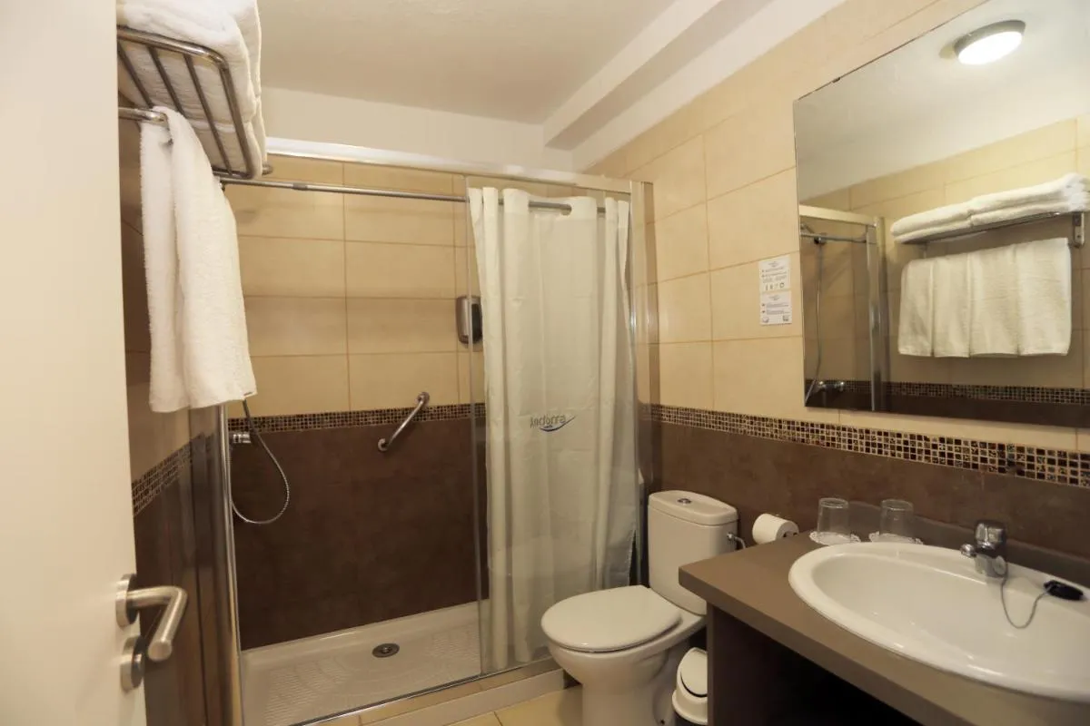 Image 2 of Hotel-Apartamentos Andorra