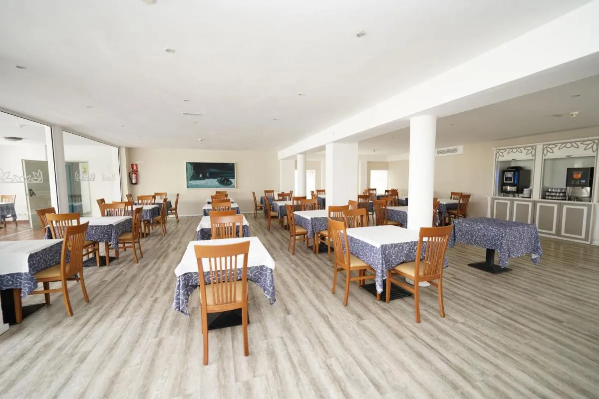 Image 5 of Hotel RF San Borondon
