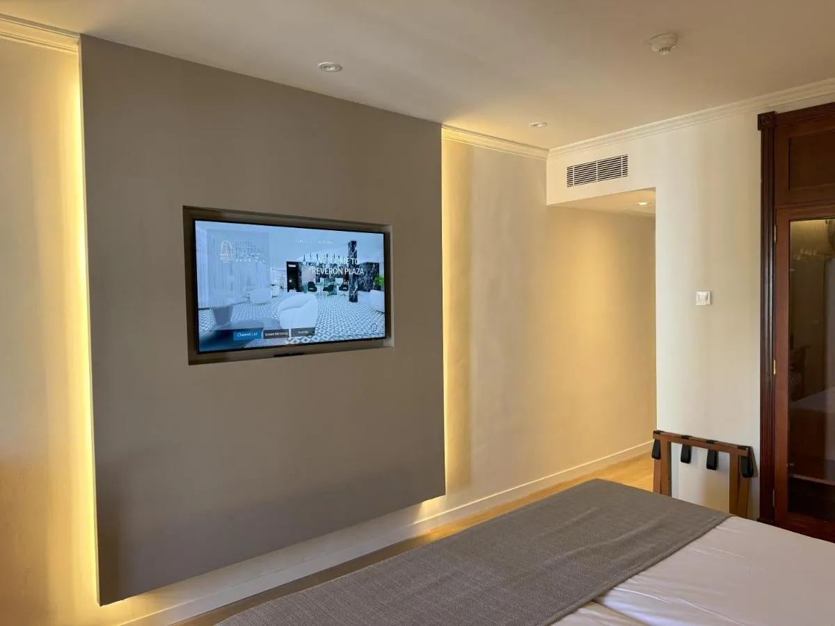 Image 5 of Hotel Reveron Plaza