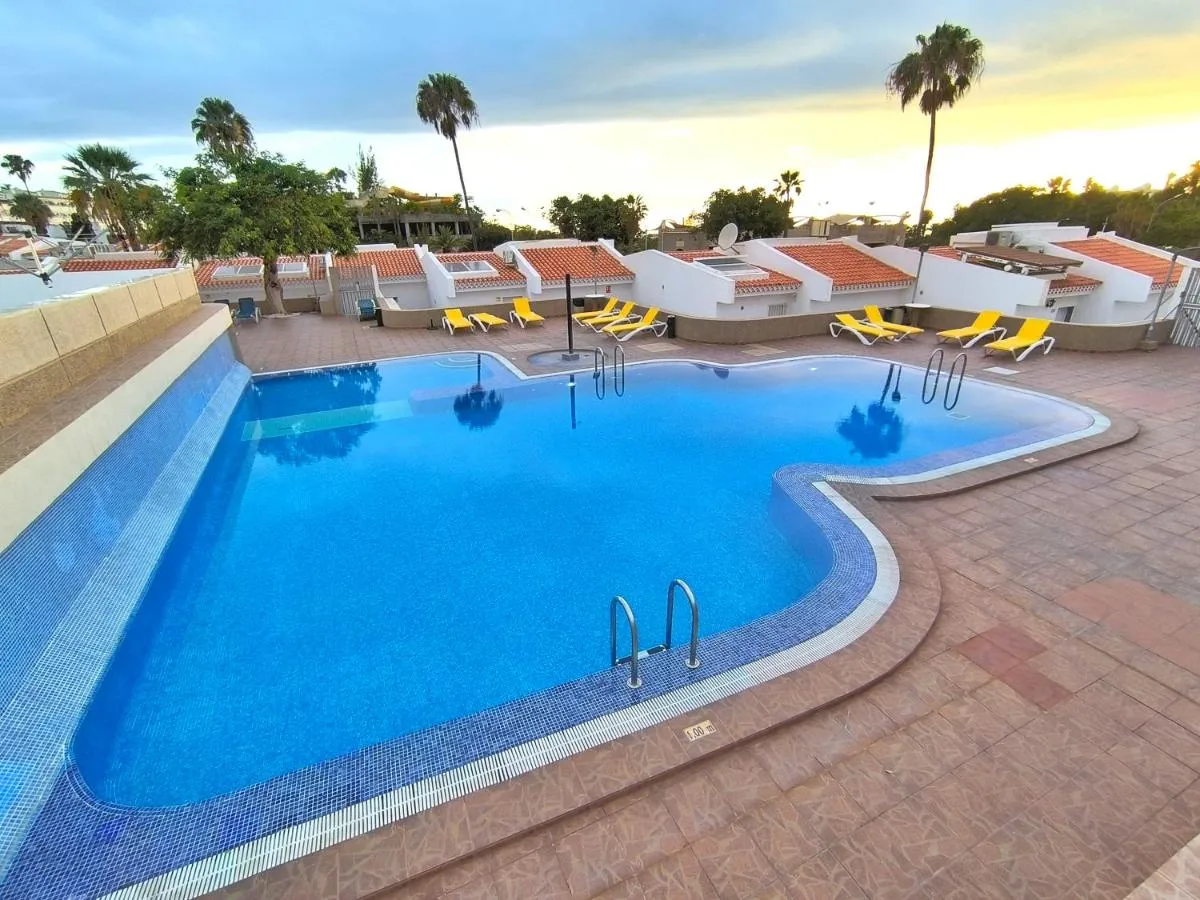 Image 1 of LA GOMERA IN YOUR EYES – pool, AC, fibre net – Costa Adeje