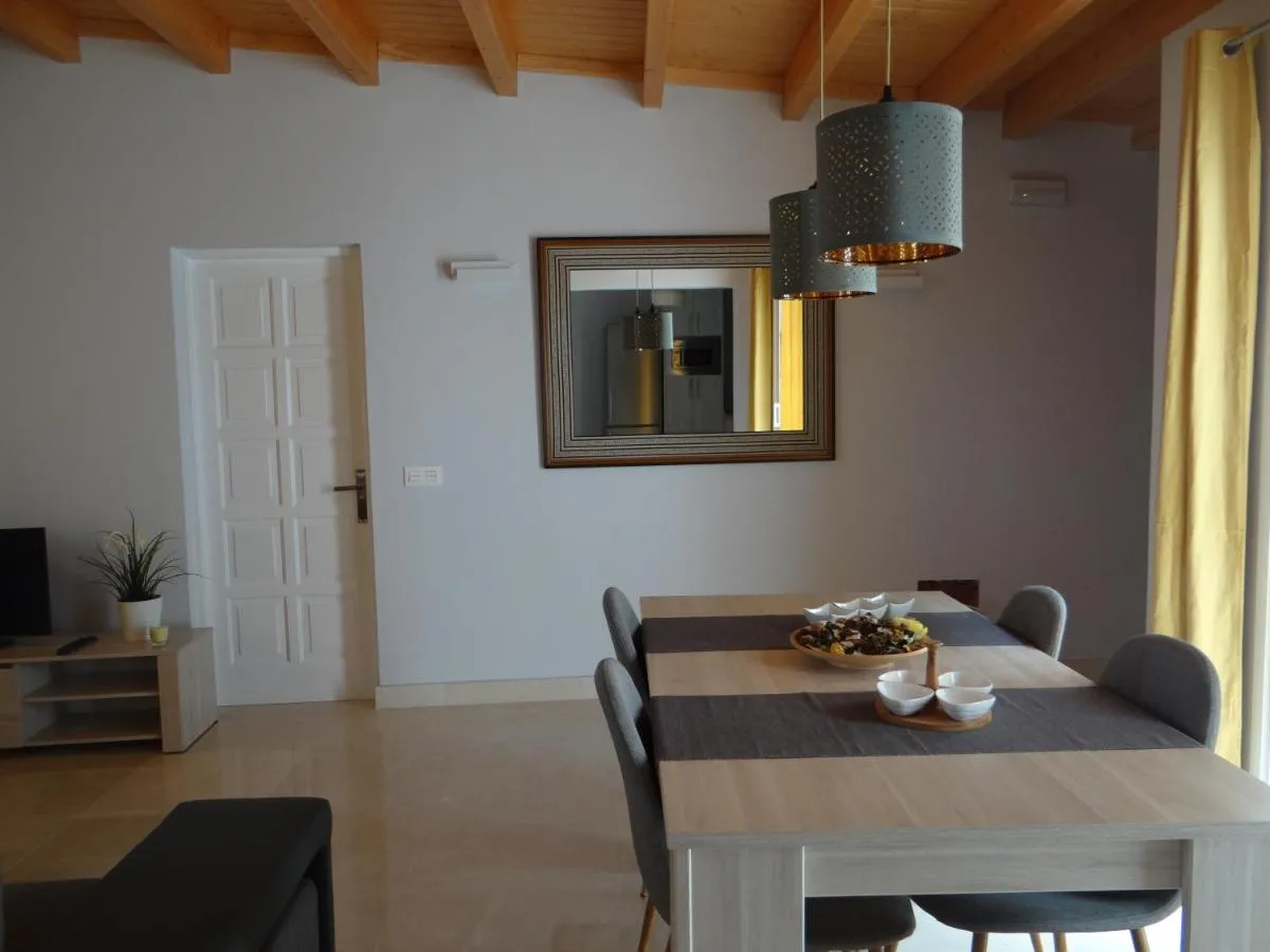 Image 2 of La Casita de Brownie