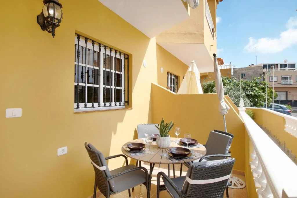 Image of Las Gavias I