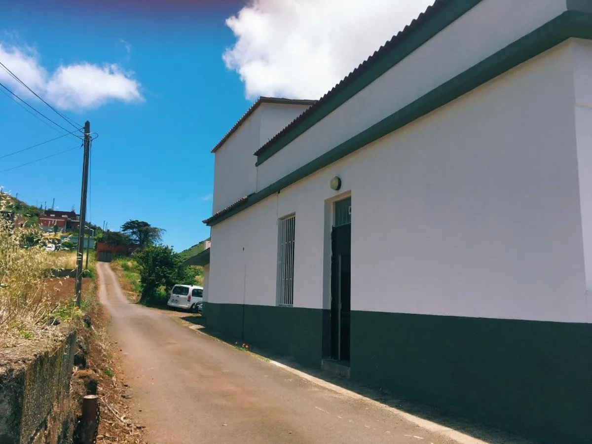 Image 5 of Latasca